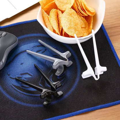 Finger Chopsticks for Gaming / Snack Holding Finger Accessory