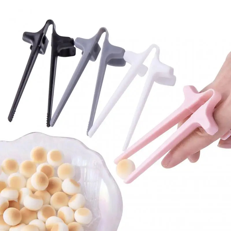 Finger Chopsticks for Gaming / Snack Finger Assistant