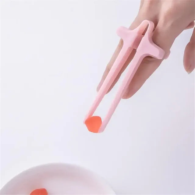 Finger Chopsticks for Gaming / Snack Finger Assistant