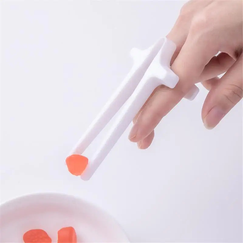 Finger Chopsticks for Gaming / Snack Finger Assistant